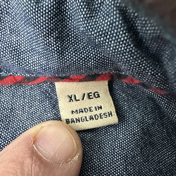 Woolrich Flannel Shirt Men's XL Blue White Plaid Thick Cotton Herringbone Weave - Picture 7 of 13